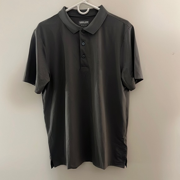 NWT Kirkland Signature Performance Golf Shirt -Size Medium - Picture 1 of 6